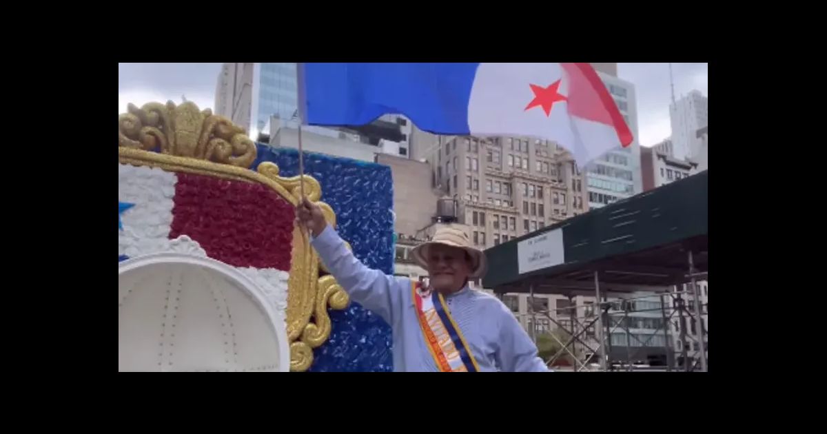 Roberto Durán representa a Panamá en el Desfile de la Hispanidad