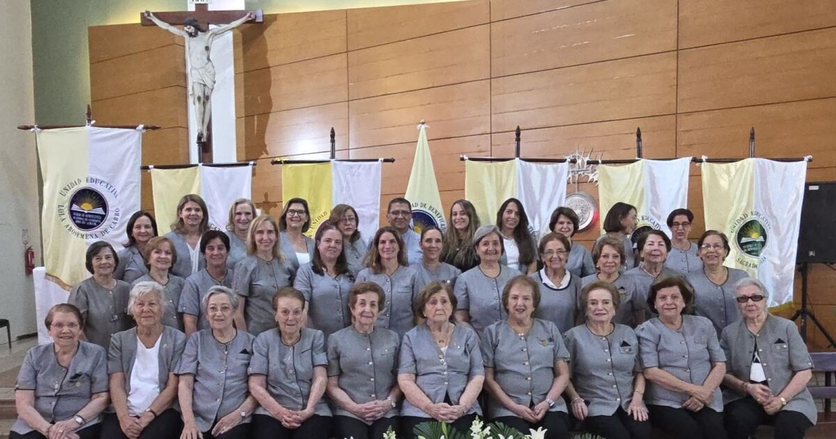 148 Años construyendo Esperanza, Educación y Servicio para  Guayaquil
