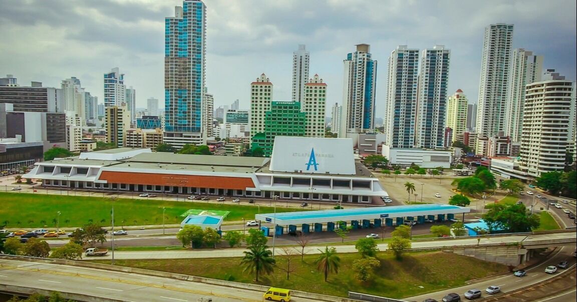 Panamá lanza estrategias regionales de turismo sostenible e inversión extranjera