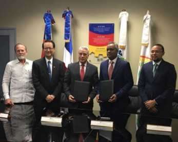 Asonahores e Industria y Comercio firman acuerdo para impulsar Mipymes en Turismo