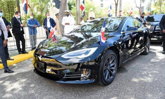 Industria automotriz espera el Tesla de Abinader genere políticas que favorezcan el sector formal