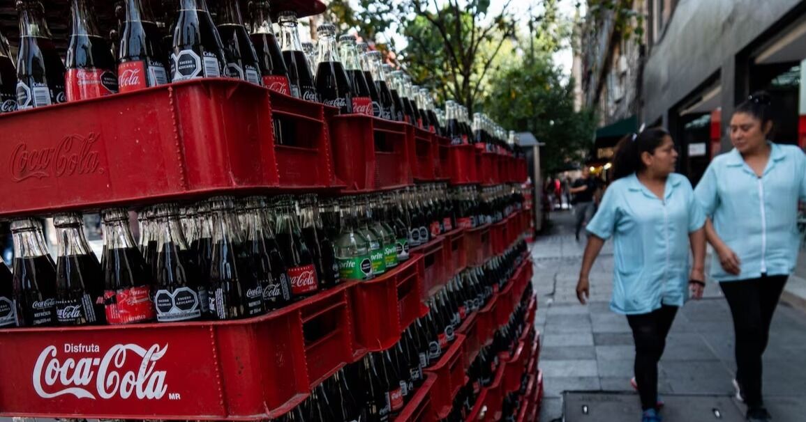 Embotelladora de Coca-Cola subirá precios hasta 10% por IEPS a refrescos: ‘Además de la inflación’