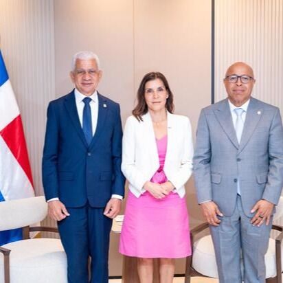 Congreso Nacional y embajadora de EE. UU. discuten agenda legislativa y cooperación bilateral