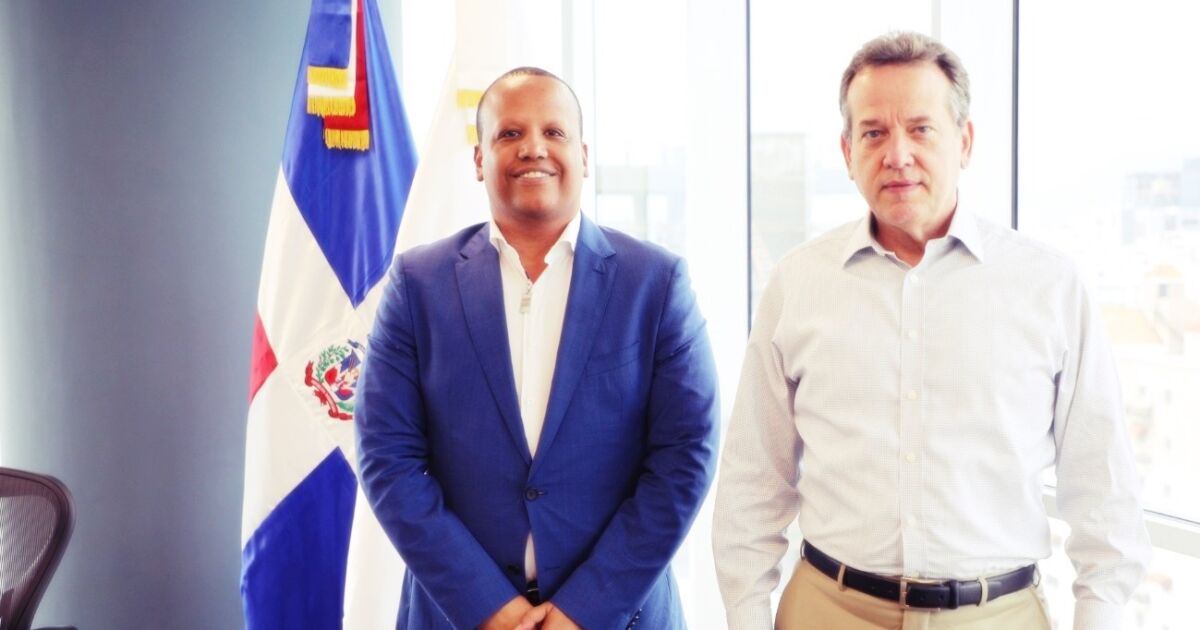 Foro DoMadrid valora la gestión de Víctor «Ito» Bisonó al frente del MICM