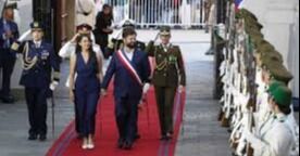 El último arribo del Presidente Boric a La Moneda: jefe de guardia le deseó “éxito”