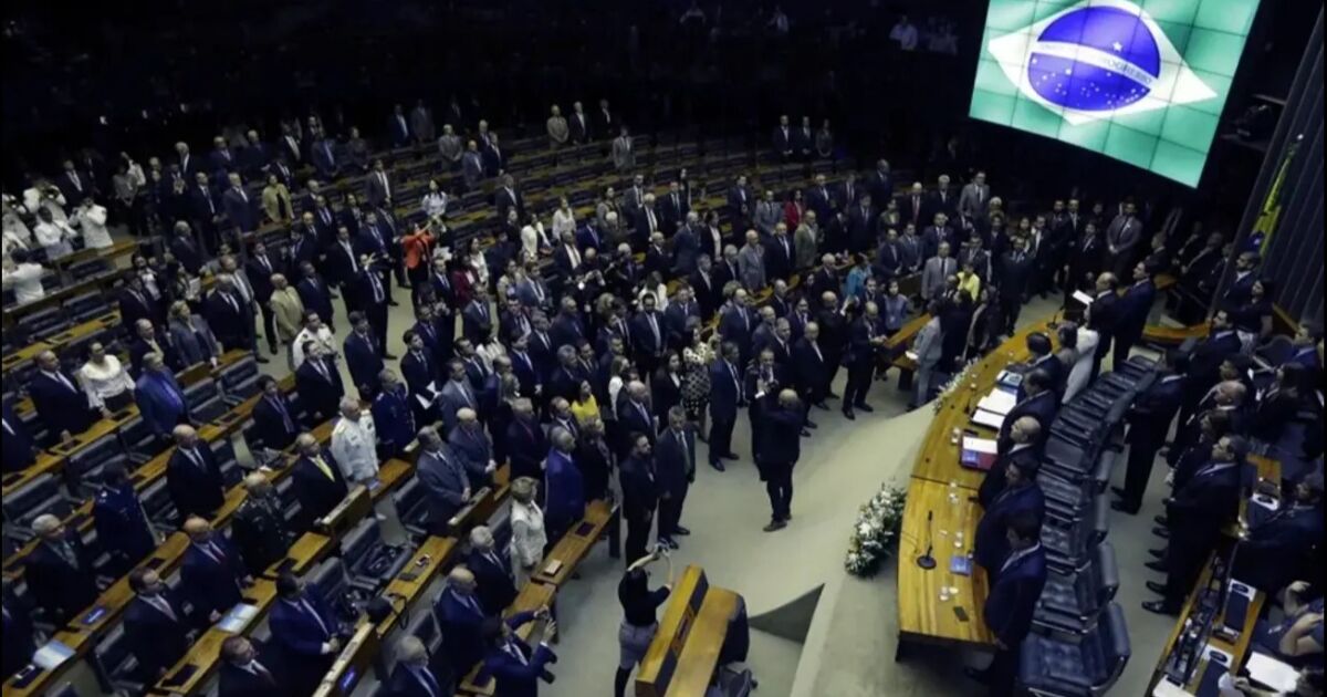 Latinoamérica analiza con cautela el impacto de los nuevos aranceles de EE.UU.
