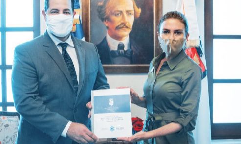 ADN y Clúster de Salud Santo Domingo lanzan "Manual Municipal para la Prevención del Covid 19"