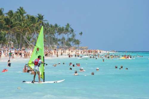República Dominicana recibió más de medio millón de turistas en enero