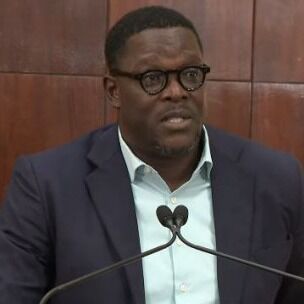 Jamaica podría contar pronto con la tecnología 5G, afirma Price