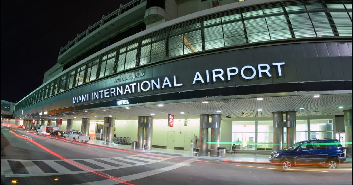 Transformando la gestión de documentos ambientales con IA en el Aeropuerto Internacional de Miami
