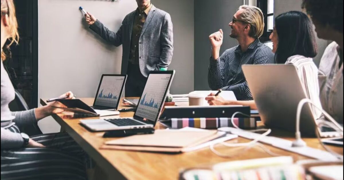 State of the Tech Workforce 2025, informe proporciona métricas clave para Atlanta, Georgia y EE.UU.