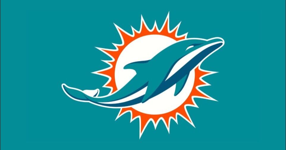 Los Miami Dolphins y Baptist Health impactan a más de 800 estudiantes atletas y entrenadores en todo el sur de Florida durante el año académico 2025-2026