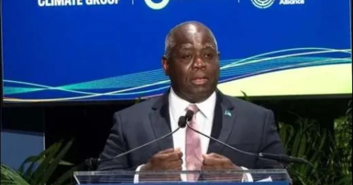 Primer Ministro de Bahamas: La prosperidad está en las energías renovables, no en los sacrificios