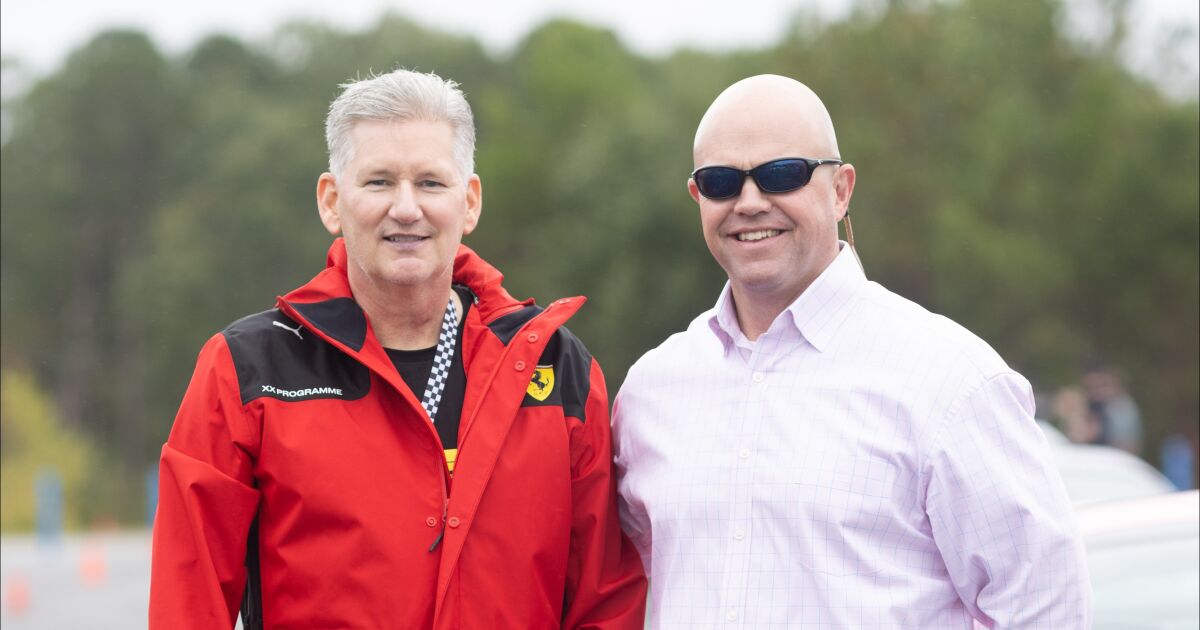 Ferrari of Atlanta presenta el día benéfico en pista "Ride to Remember" para pacientes pediátricos con cáncer