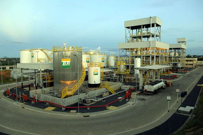 Petrobras firma acuerdo para abrir el mercado del gas natural en Brasil
