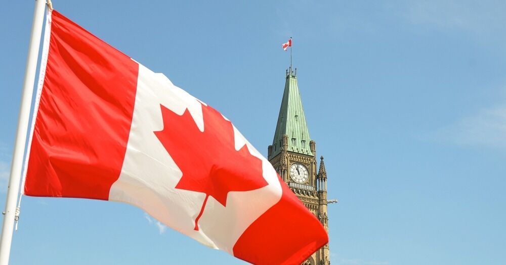 Capacitación de más de 8.000 trabajadores canadienses para ayudar a construir un Canadá