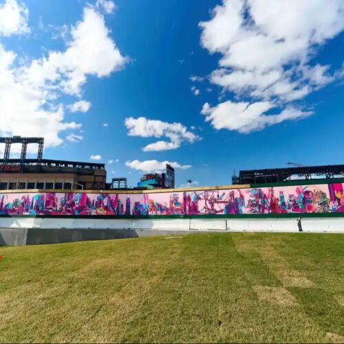 Inaugurada en Willets Point una instalación de arte público de 600 pies que destaca historias de inmigrantes