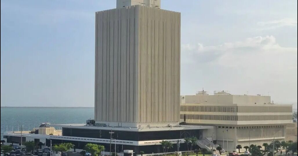 Jamaica avanza hacia una mayor supervisión a medida que los pagos digitales trascienden los bancos