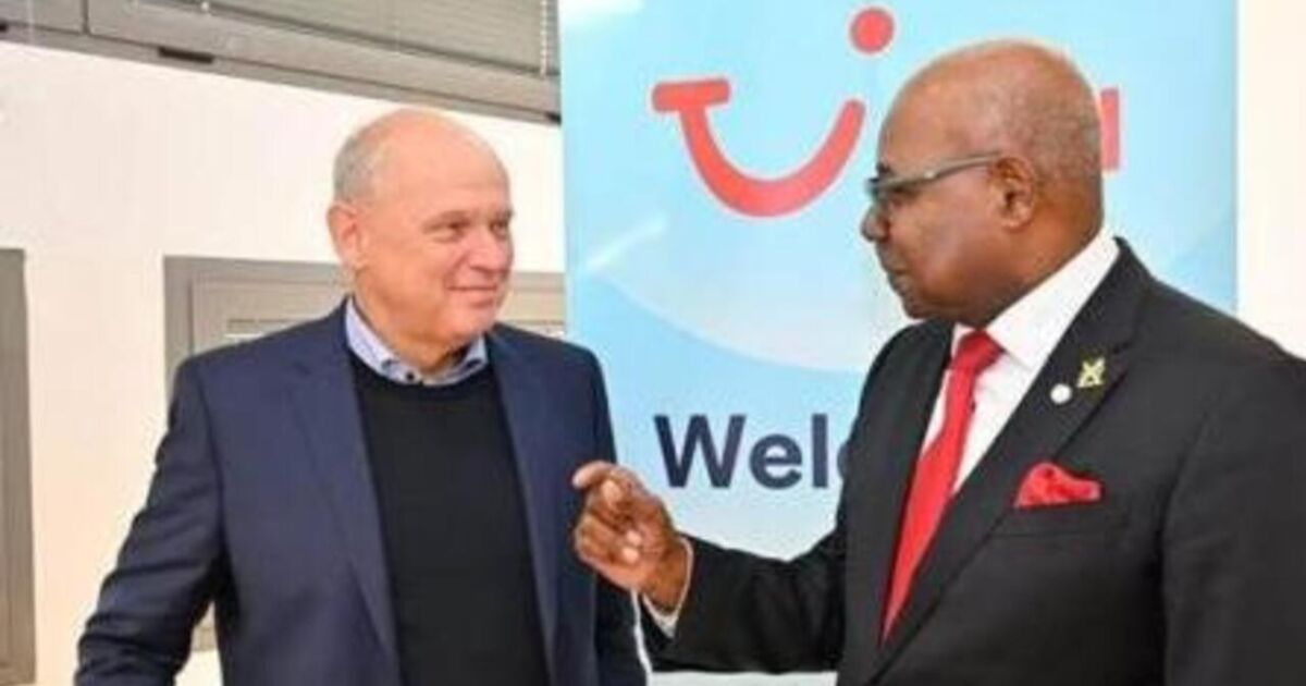 Bartlett y TUI Group conversan sobre la expansión de los mercados de América Latina y Europa del Este para Jamaica