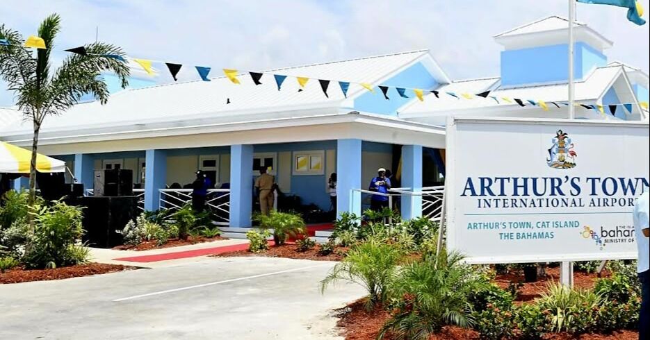 El recién inaugurado Aeropuerto Internacional de Arthur's Town impulsará el desarrollo económico de Cat Island