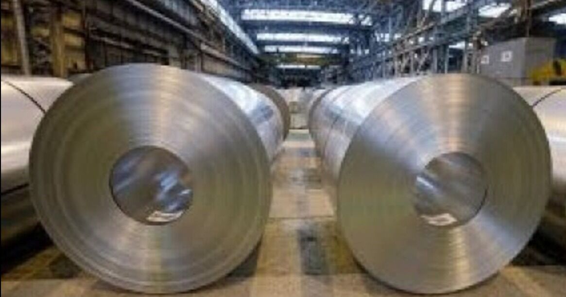 La industria siderúrgica deposita sus esperanzas en la iniciativa "Compre productos canadienses"