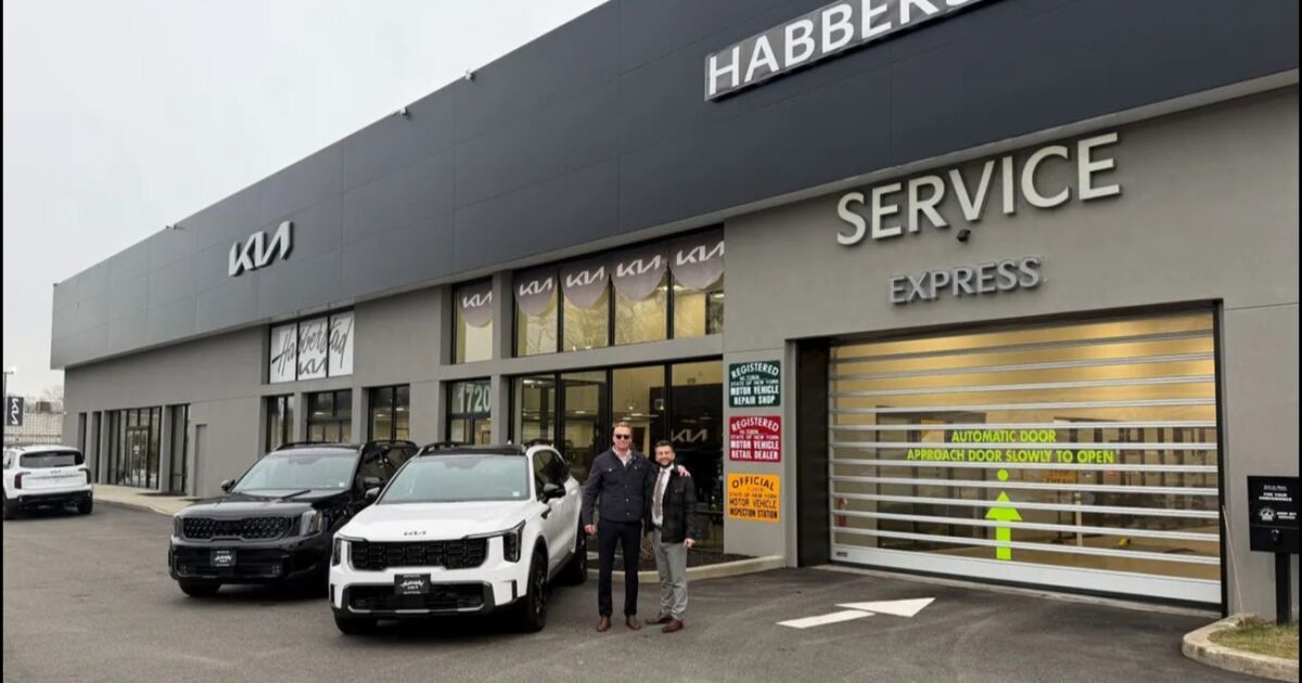 Dentro de la adquisición de un concesionario Kia de Nueva York por parte de Habberstad Auto Group