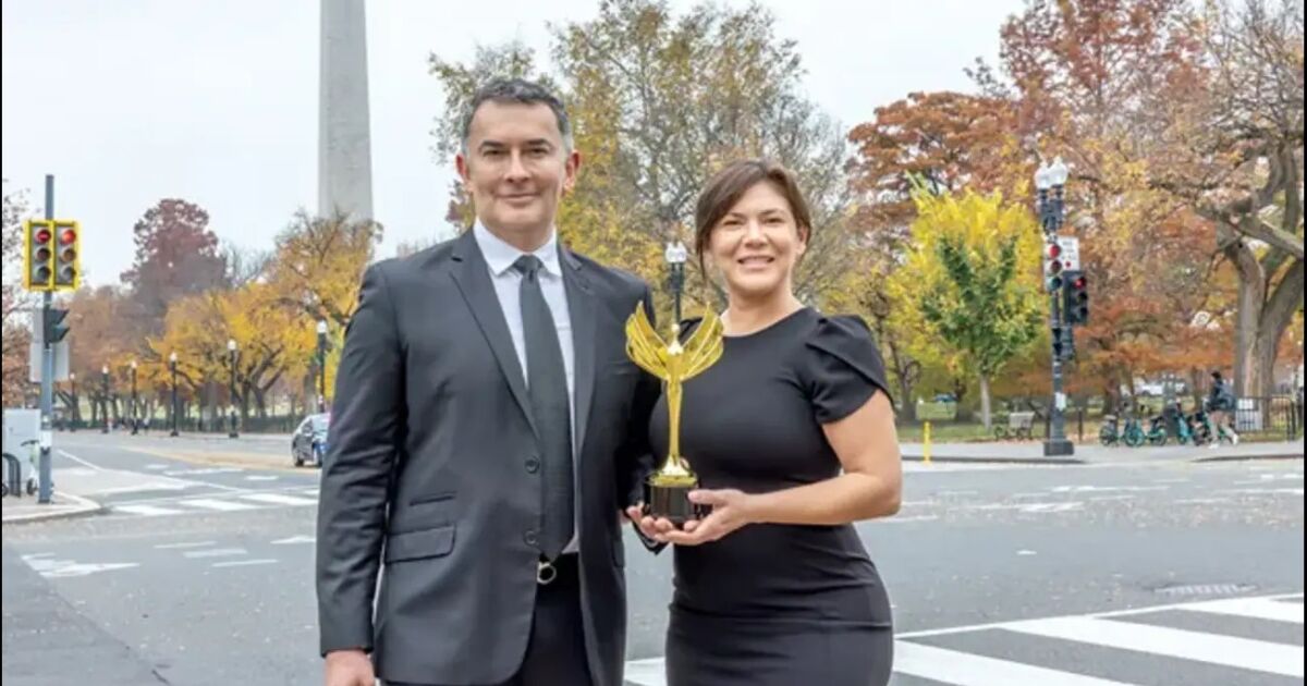 Costa Rica Azul recibe el Global Democracy Award y se consolida como modelo latinoamericano de innovación social