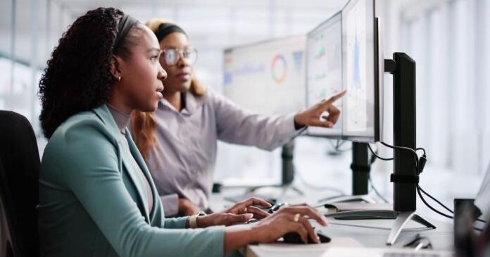 Jamaica lanza el primer índice de pobreza multidimensional con el apoyo del Banco de Desarrollo del Caribe