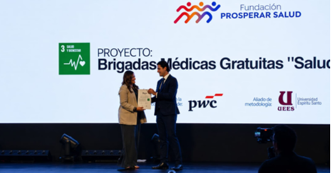 Fundación Prosperar Salud es reconocida por su aporte al acceso a la salud en Ecuador