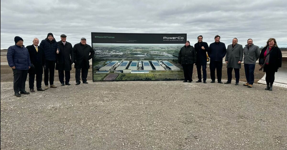 Ontario celebra el hito de la construcción de PowerCo en St. Thomas