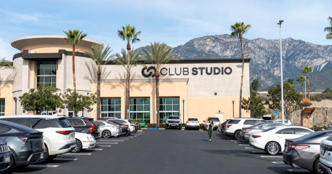 Club Studio busca unirse a The Avenue West Cobb