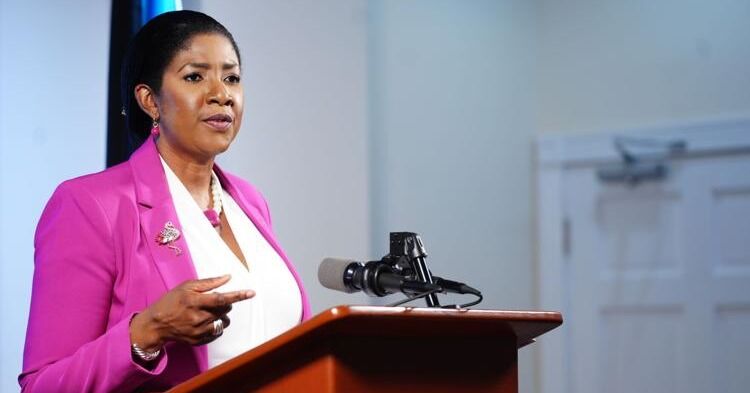 Duncombe: Las llegadas de turistas a Eleuthera aumentan un 54%.