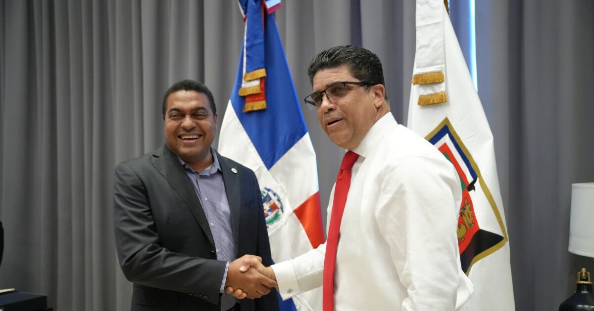 Alcalde de SDE respalda a los Juegos Centroamericanos 2026