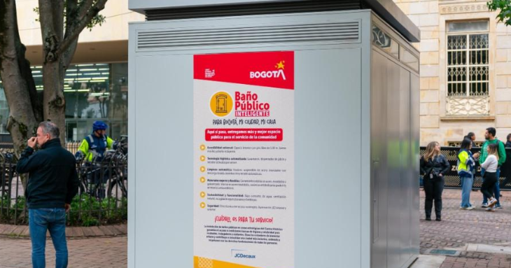 Bogotá inauguró su tercer baño público inteligente en el Parque Santander