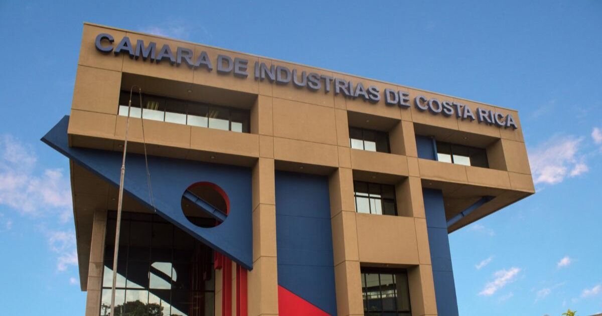Cámara de Industrias lanza el "Programa a la Excelencia 2026" para fortalecer la competitividad empresarial