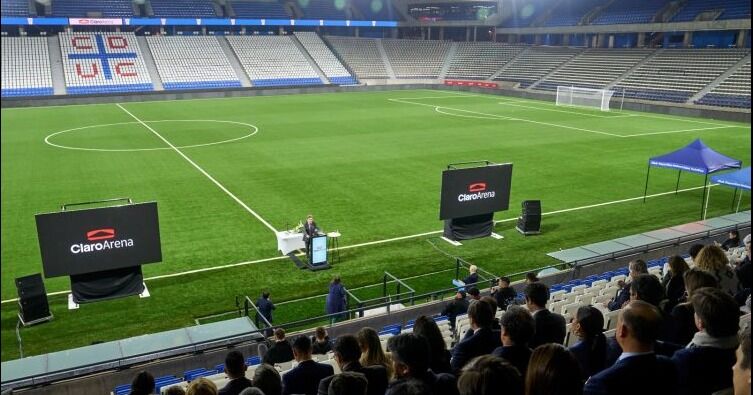 Cruzados inauguró su estadio inteligente de la mano de Claro Chile