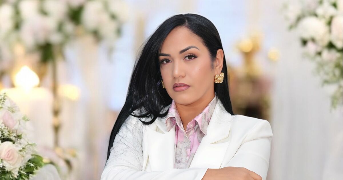 Yohanna Santos Fundadora de empresa de decoración y arreglos personalizados
