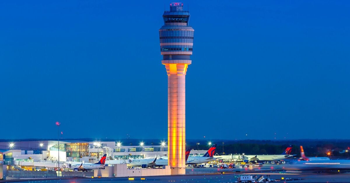 El Aeropuerto Internacional Hartsfield-Jackson de Atlanta se ubica como el cuarto aeropuerto para trabajar en Estados Unidos