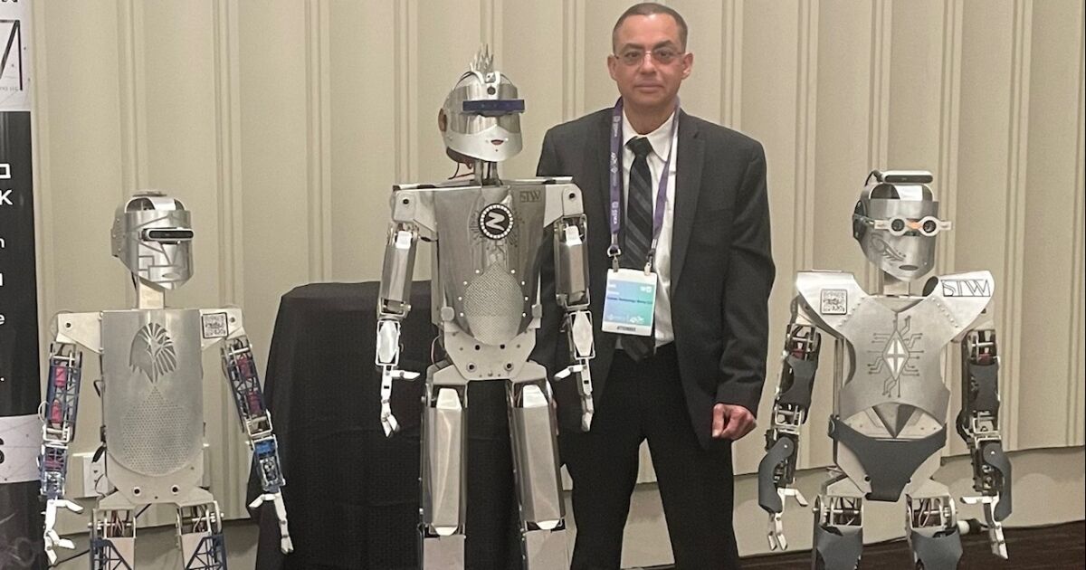 System Technology Works celebra colaboraciones innovadoras en Hollywood con Zeus2Q y ASTRO Robots