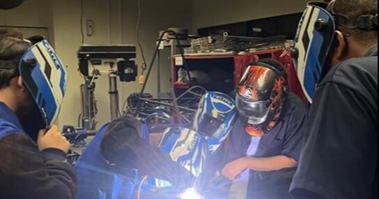 Apolo 27 GT busca respaldo para representar a República Dominicana en Formula Student Spain 2026