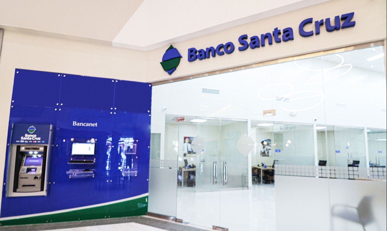 Banco Santa Cruz abre un  nuevo Centro de Negocios