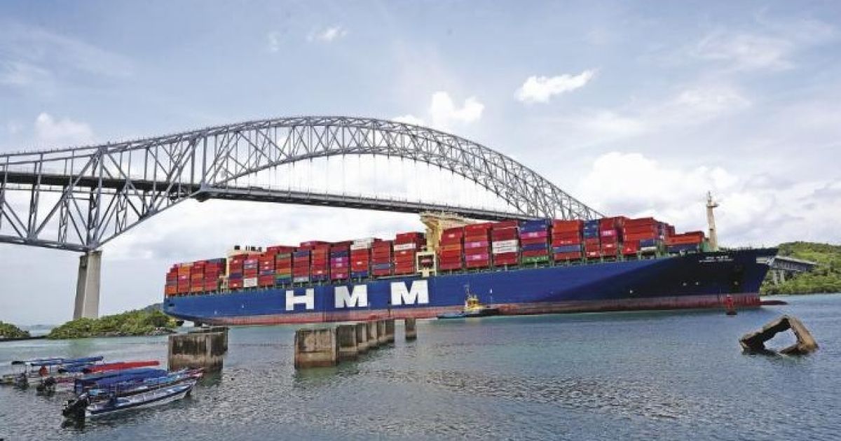 Canal de Panamá suspende temporalmente sus subastas de tránsito