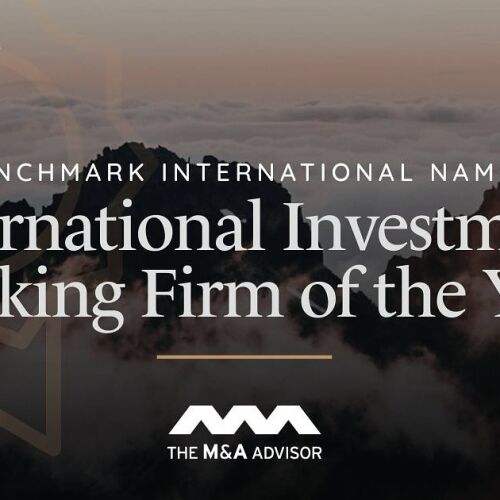 Benchmark International destaca