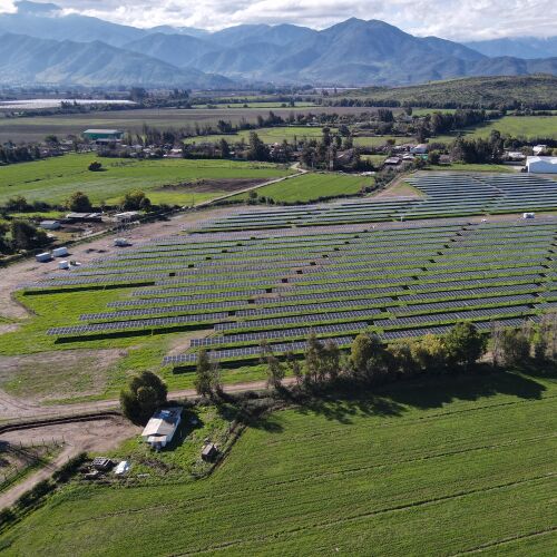 Análisis de AFRY refuerza cómo el monitoreo socioambiental se vuelve clave para atraer financiamiento en proyectos solares