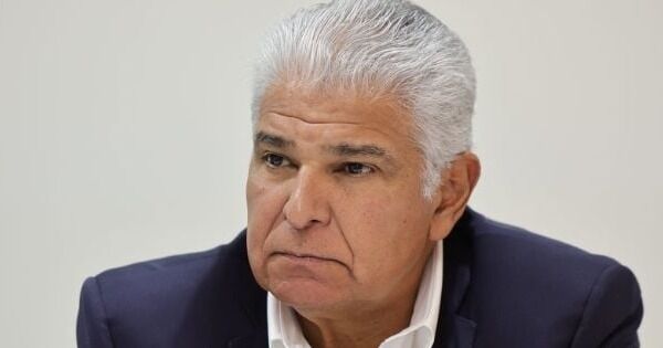 Presidente de Panamá impulsa proyectos energéticos y logísticos en cumbre de Miami