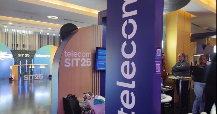 Telecom Argentina promete automatización transversal e innovación al límite en su camino a techco