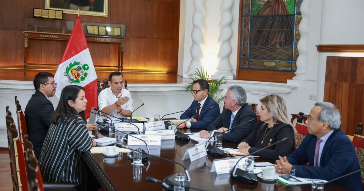 El Presidente de la República dialogó con representante del IIMP sobre la situación del Reinfo