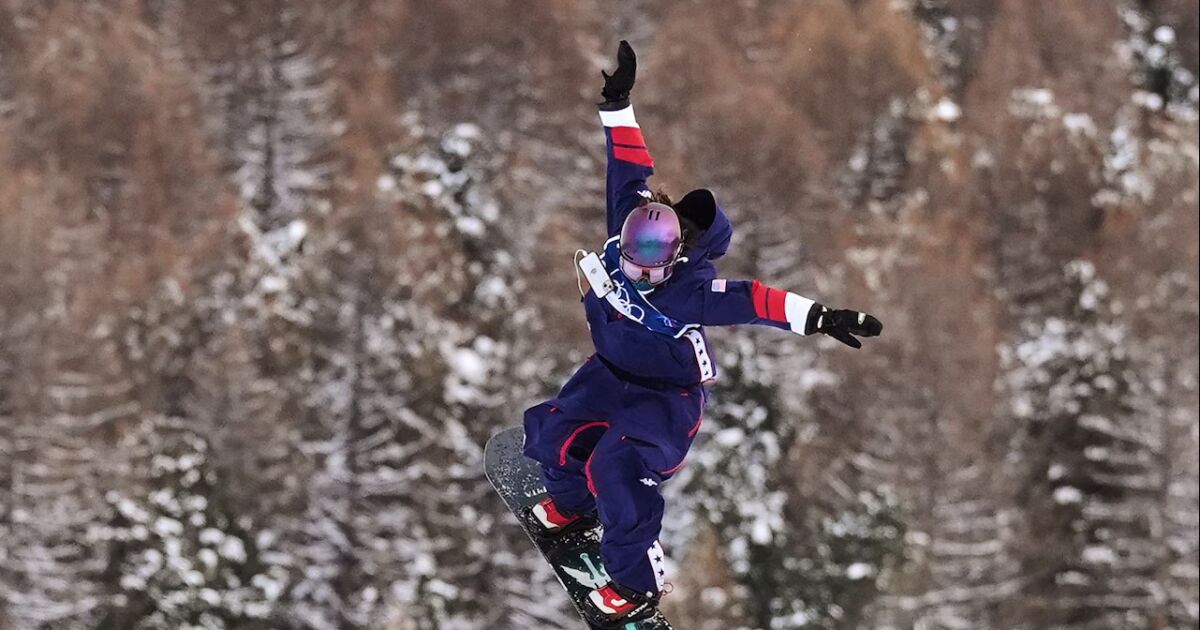 Shiffrin gana el eslalon en los Juegos Olímpicos, Klaebo consigue su décimo oro, un récord, y Canadá consigue la victoria en tiempo extra