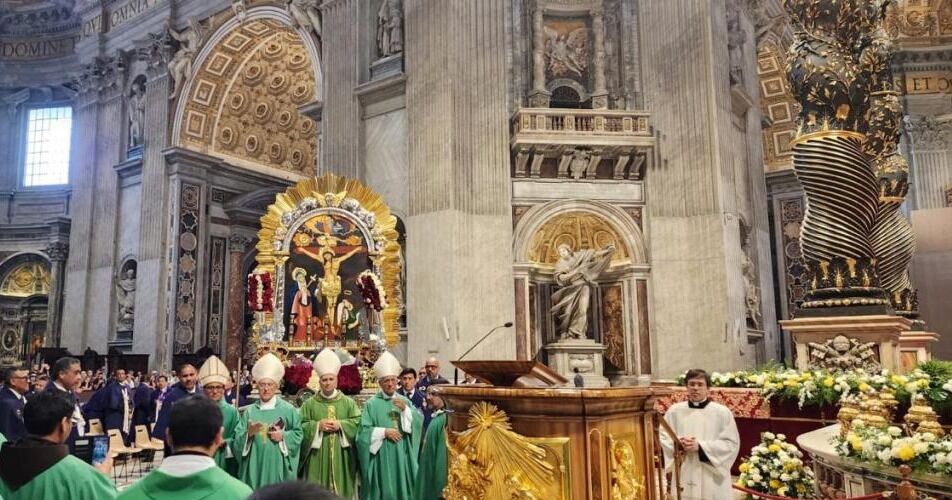 Papa León XIV bendecirá a la Procesión del Señor de los Milagros en el Vaticano