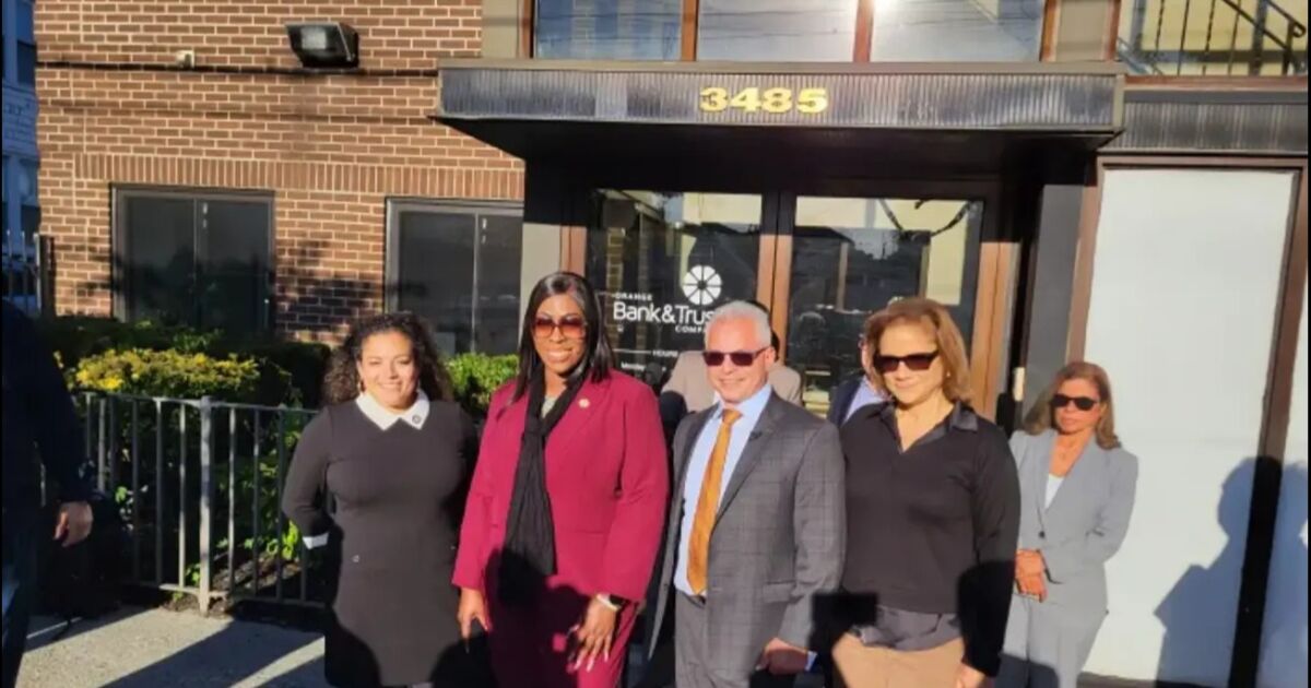 Orange Bank & Trust abre una nueva sucursal en Throggs Neck